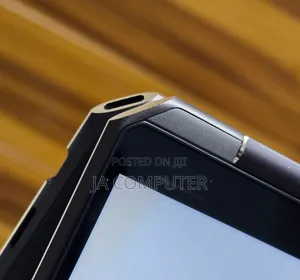 New Laptop HP Spectre 16GB Intel Core I7 SSD 1T