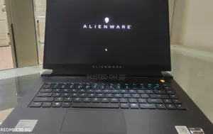 New Laptop Alienware M15 R3 16GB AMD Ryzen 7 SSD 512GB