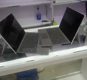 Photo - New Laptop Microsoft Surface Pro 7 16GB Intel Core I7 SSD 256GB