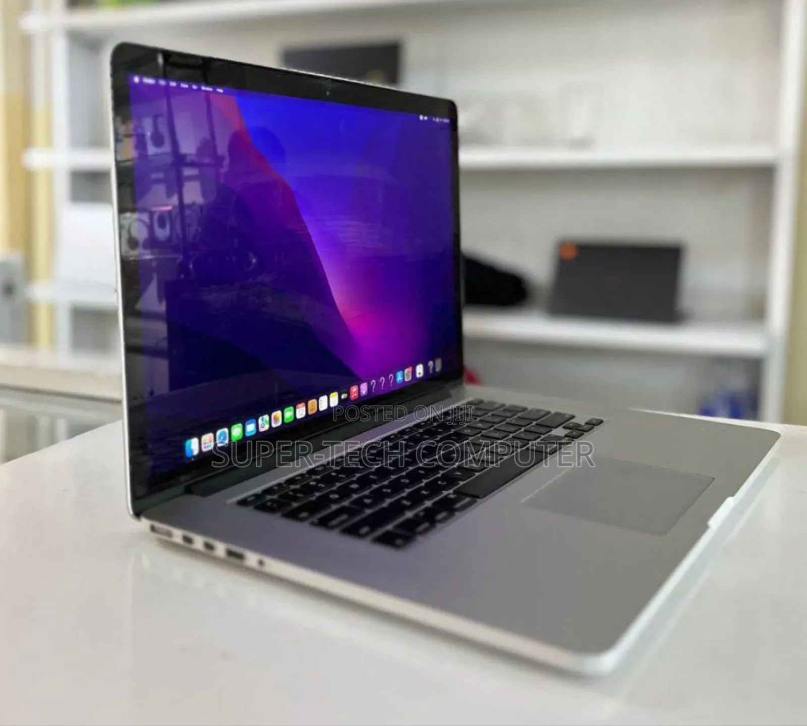 New Laptop Apple MacBook Pro 2015 16GB Intel Core I7 SSD 512GB