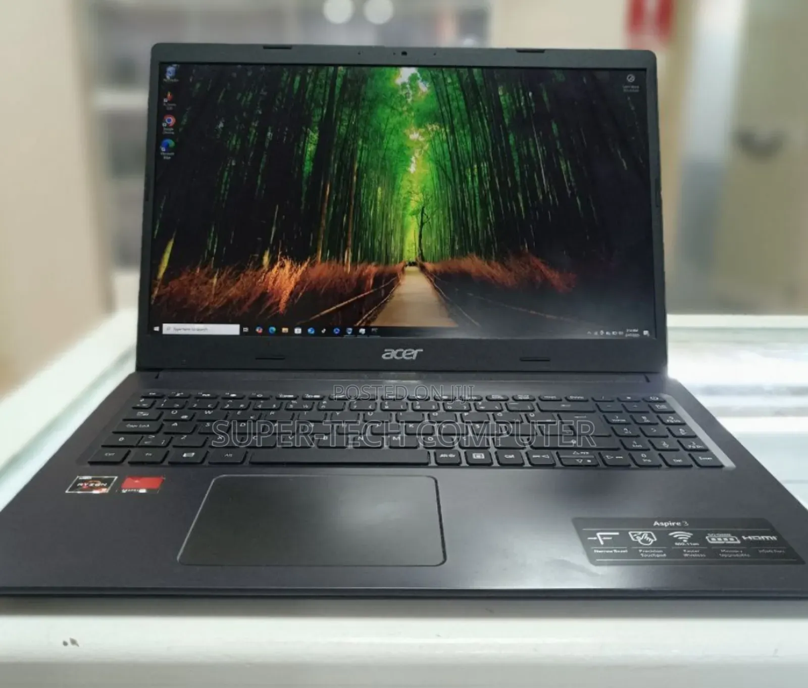 New Laptop Acer Aspire 3 4GB AMD Ryzen 3 SSD 256GB