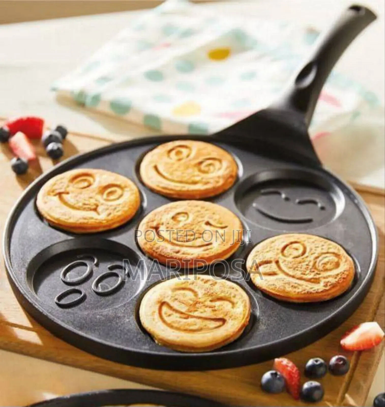 Smiley Face Non Stick Pancake Pan