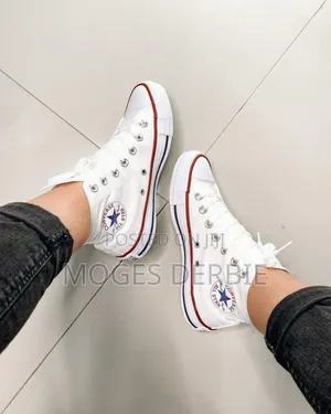 Photo - Converse All Star ' Leather' "