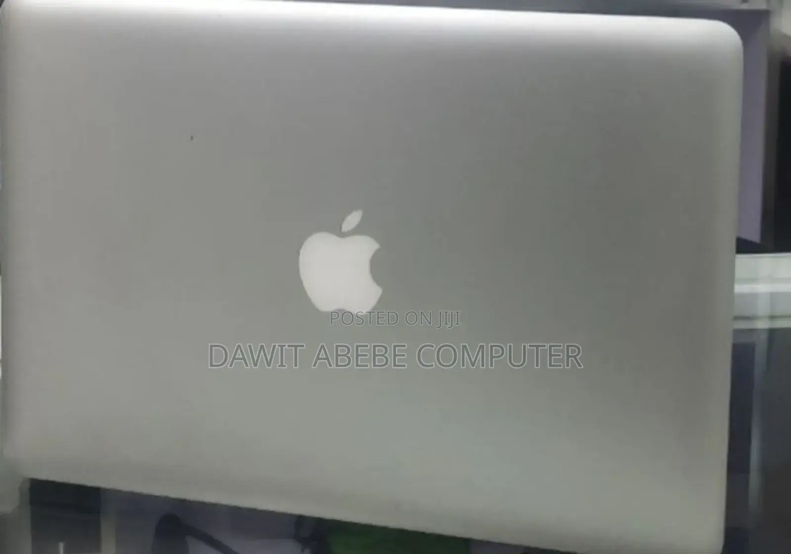 New Laptop Apple MacBook Pro 2012 4GB Intel Core I5 SSD 128GB