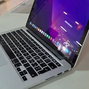 New Laptop Apple MacBook Pro 2015 8GB Intel Core I5 SSD 256GB