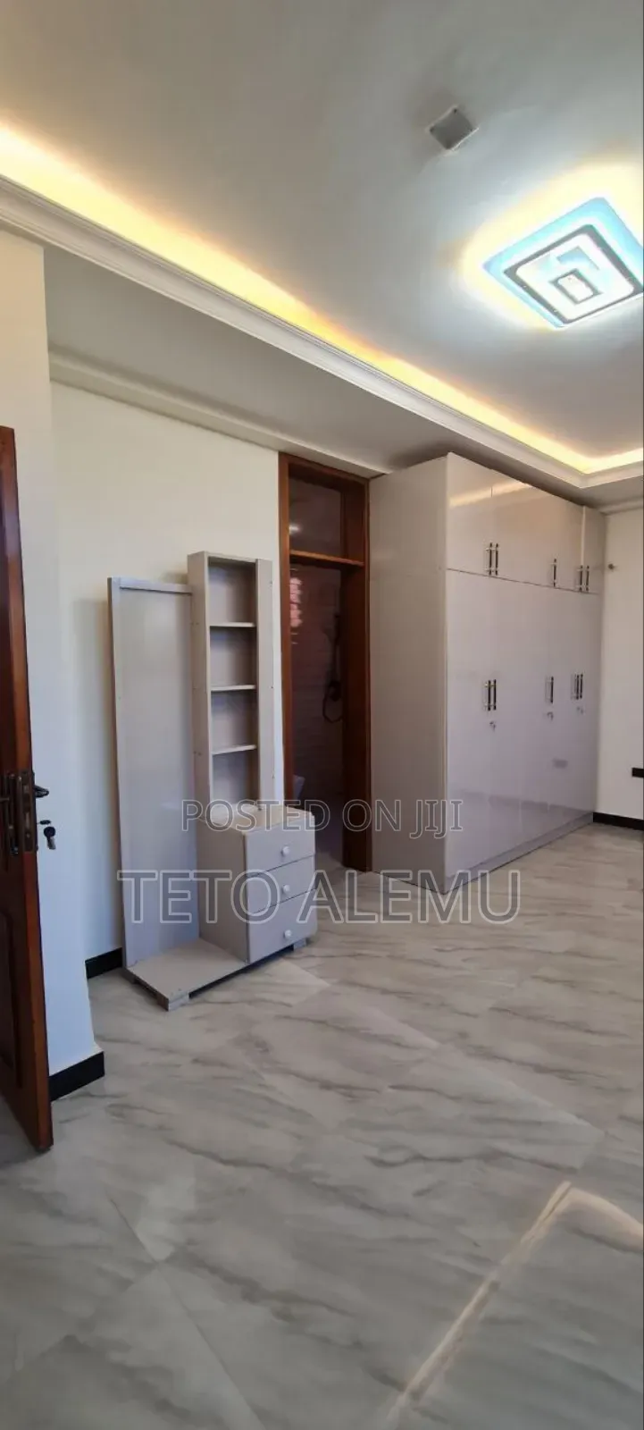 6bdrm House in የሚሸጥ 150 ካሬ በ35 ሚሊዮን, Bole for sale