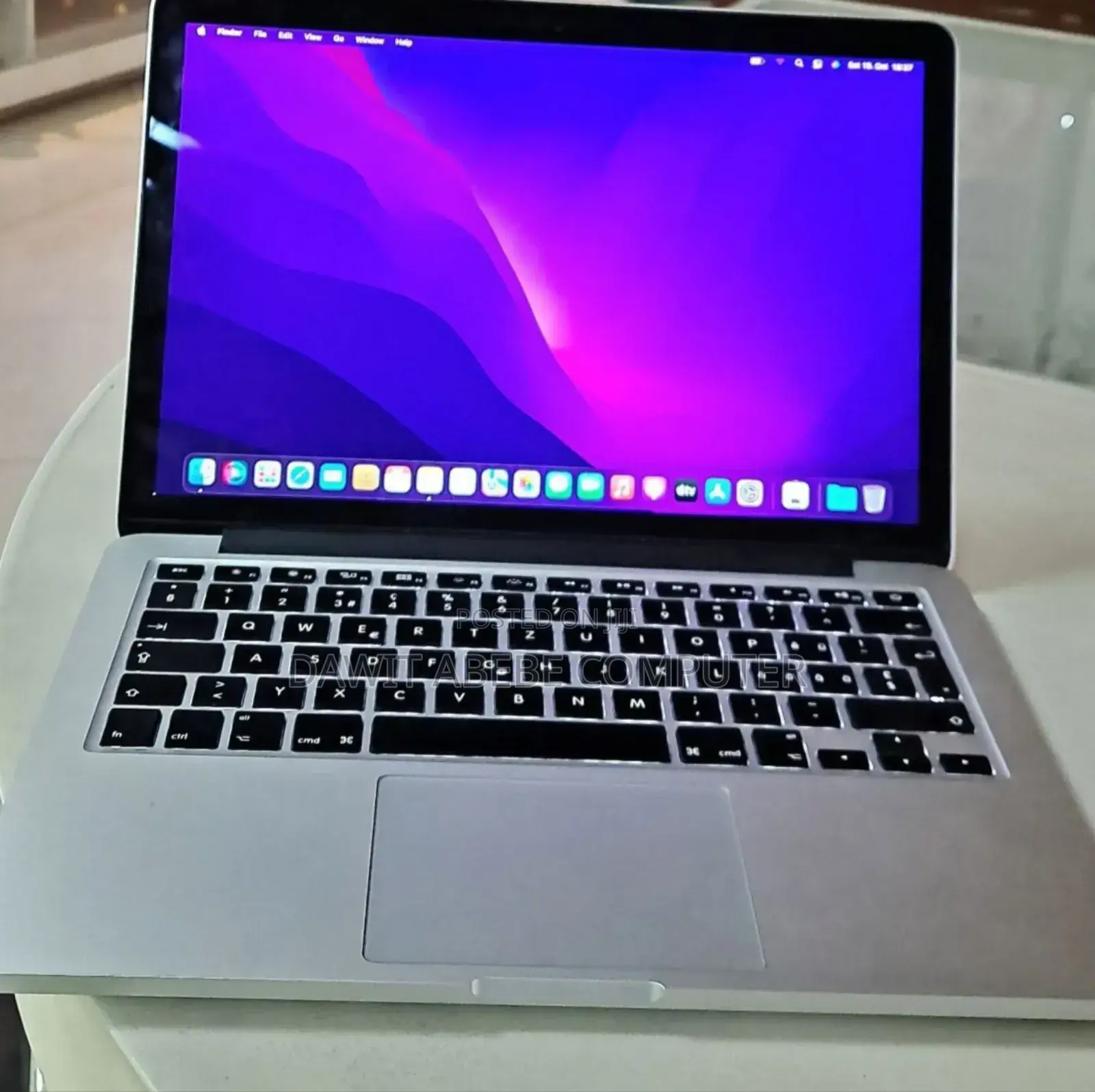 New Laptop Apple MacBook Pro 8GB Intel Core I5 SSD 256GB