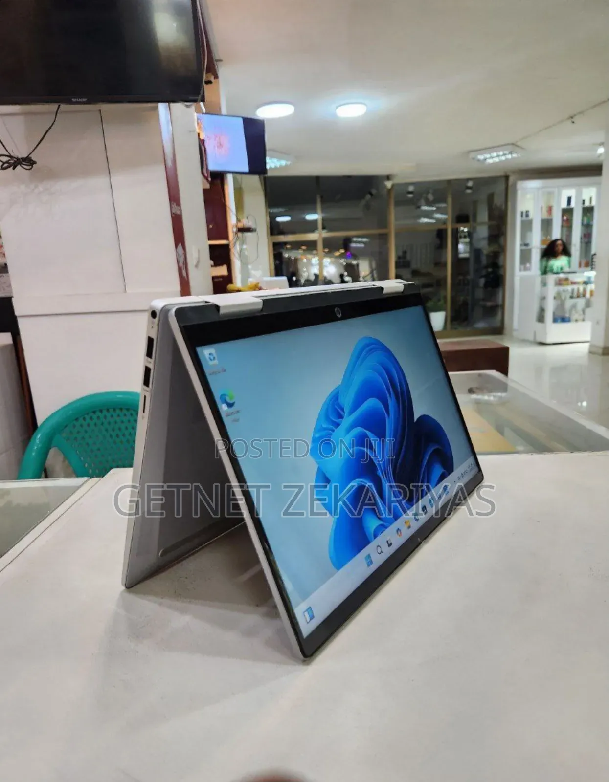 New Laptop HP Envy X360 8GB Intel Core I5 SSD 512GB