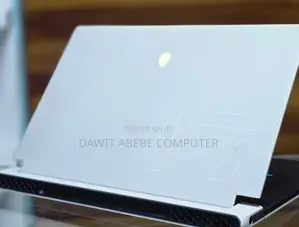 New Laptop Dell Alienware X17 R1 16GB Intel Core i7 SSD 1T