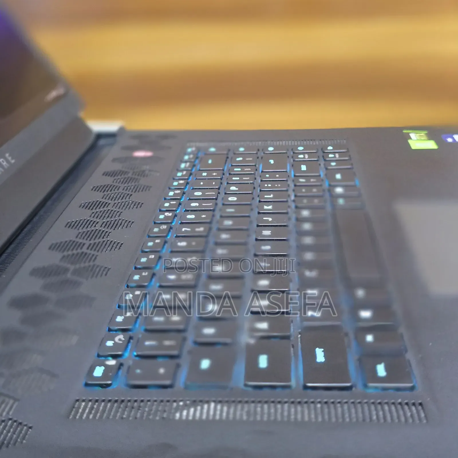 New Laptop Alienware M17x R2 8GB Intel Core I7 SSD 1T