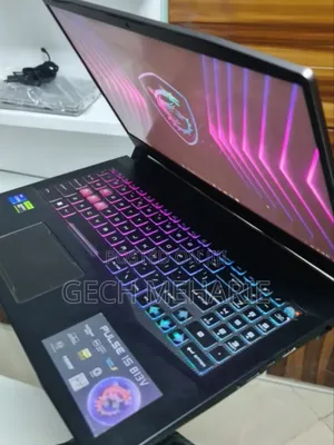New Laptop MSI Pulse GL66 16GB Intel Core I7 SSD 512GB