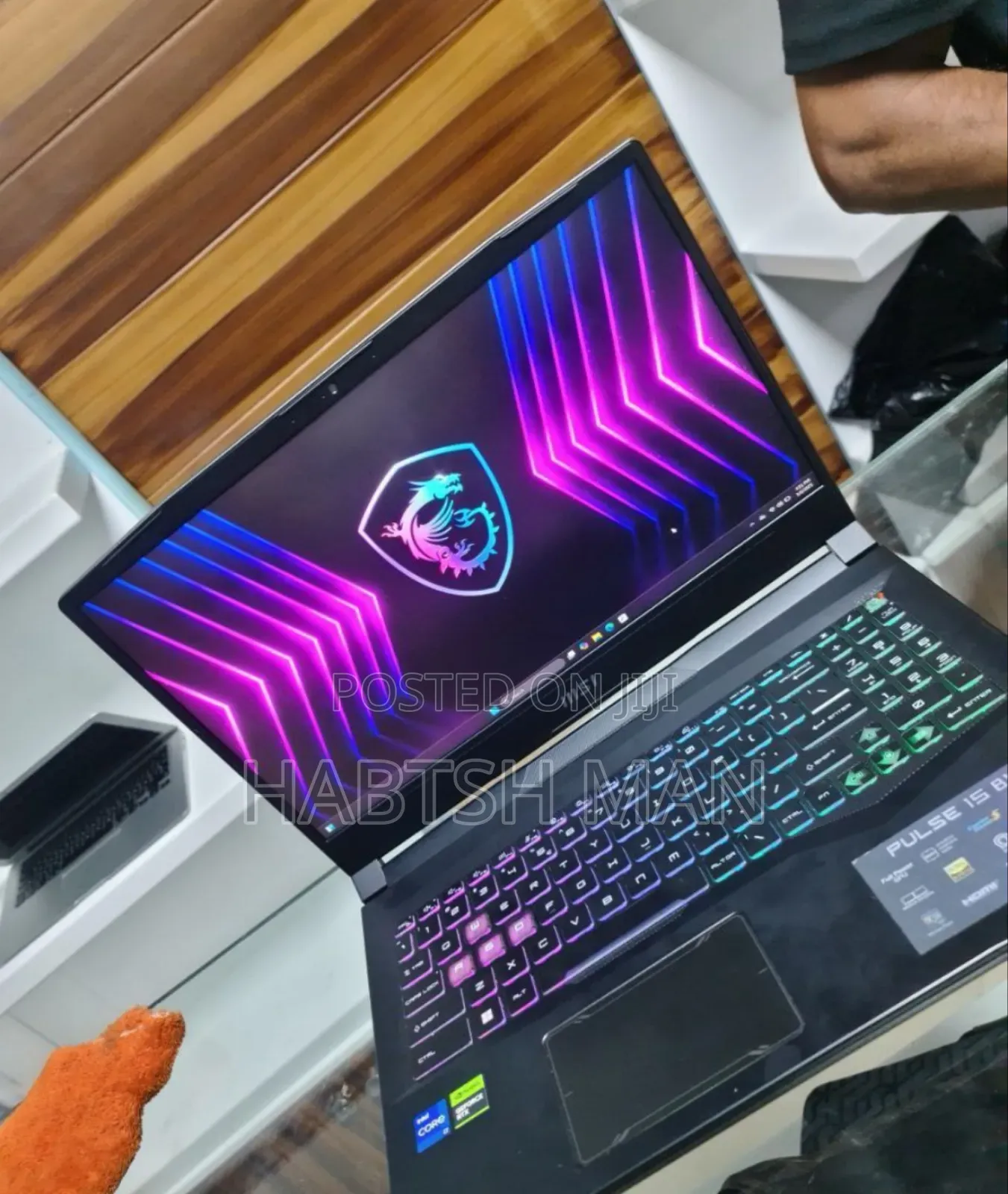 New Laptop MSI Pulse GL66 16GB Intel Core I7 SSD 512GB