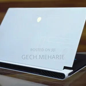 New Laptop Alienware M15 R3 16GB Intel Core I7 SSD 1T