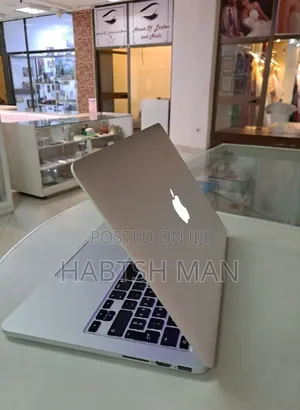Photo - New Laptop Apple MacBook Pro 2015 8GB Intel Core I5 SSD 256GB