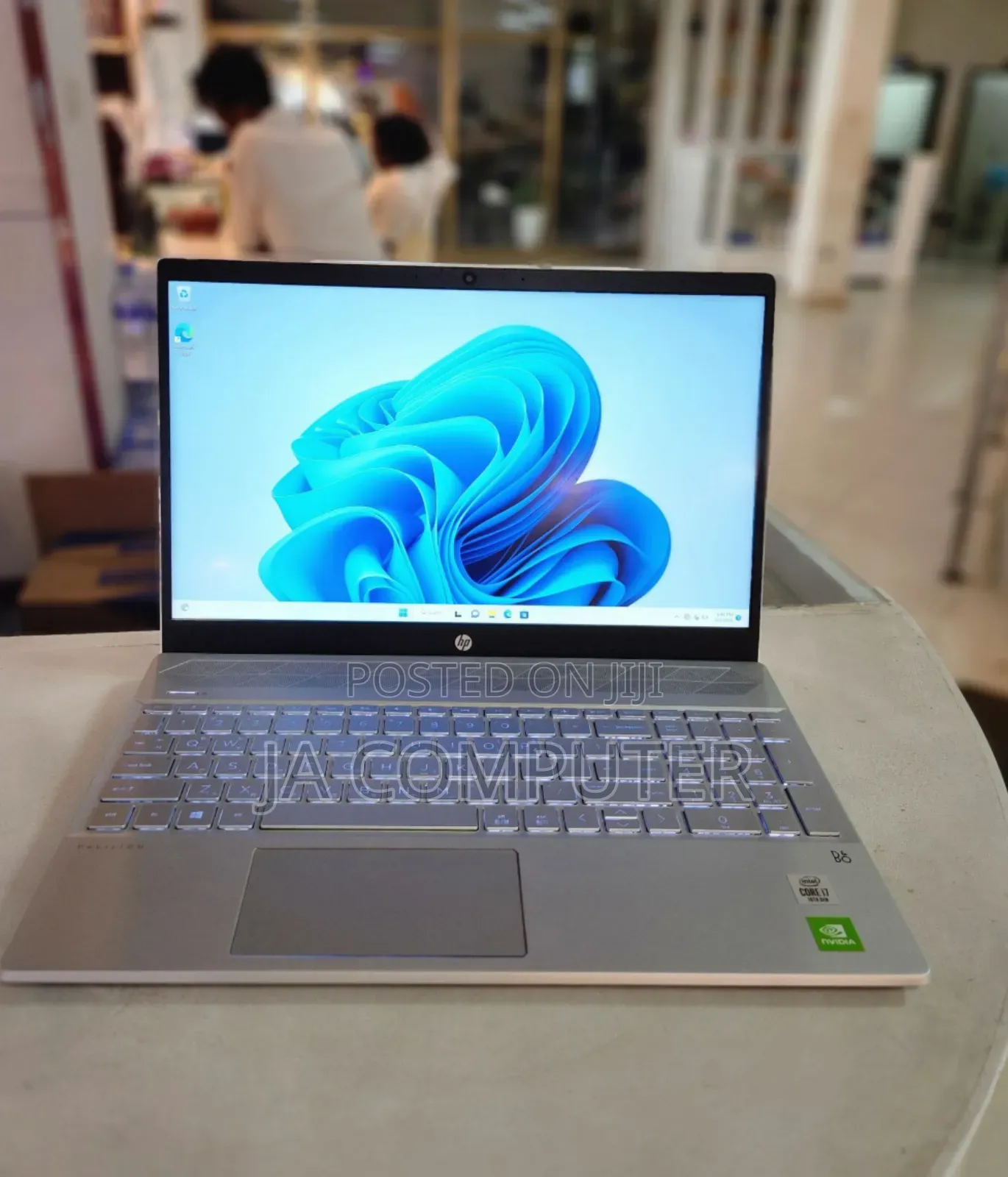 New Laptop HP Pavilion 15 16GB Intel Core I7 SSD 512GB