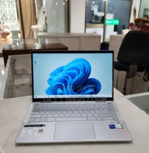 New Laptop HP Pavilion 15 8GB Intel Core I5 SSD 512GB