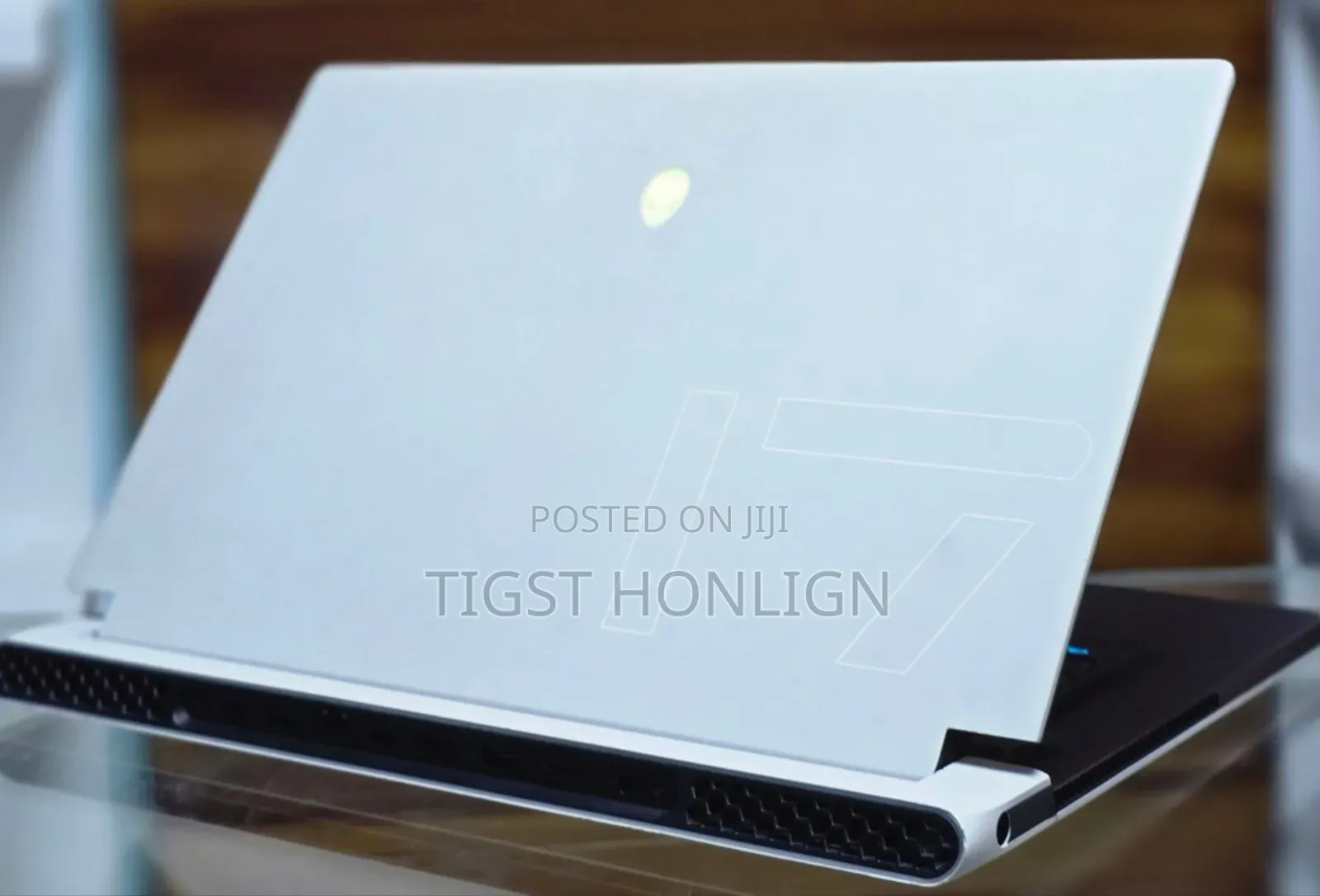 New Laptop Alienware M17x R2 16GB Intel Core I7 SSD 1T