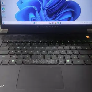 New Laptop Alienware M15 R3 16GB AMD Ryzen 7 SSD 512GB