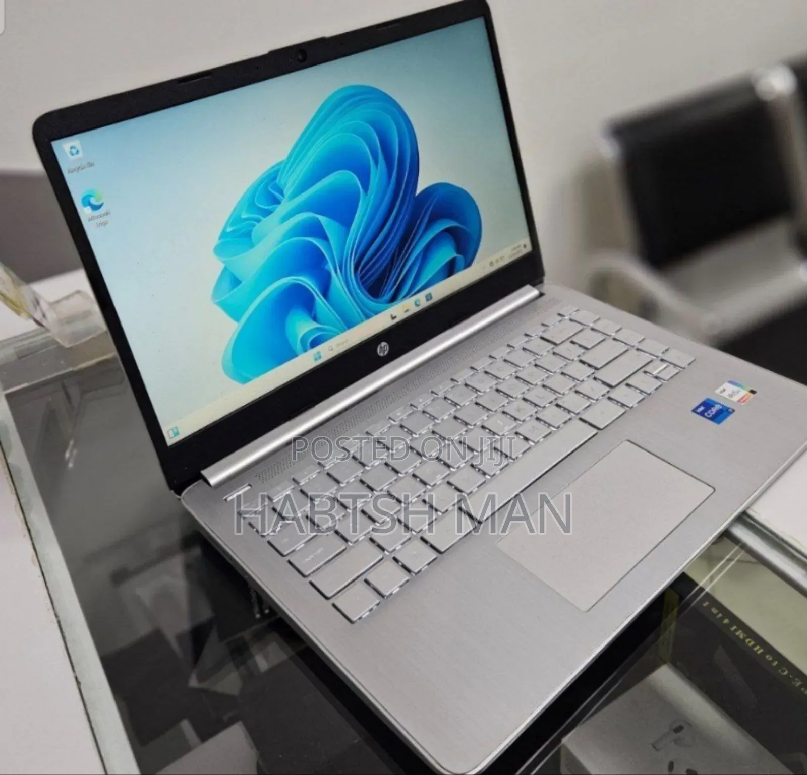 New Laptop HP Stream Notebook 8GB Intel Core I7 SSD 512GB