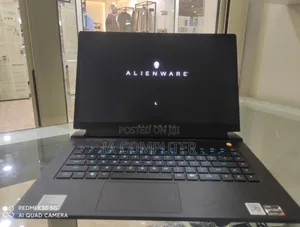 New Laptop Alienware M17x R2 16GB AMD Ryzen 7 SSD 512GB