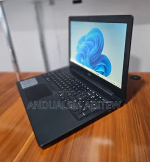 New Laptop Dell Inspiron 15 8GB Intel Core I5 HDD+SSD 1T