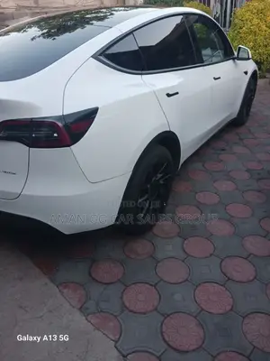 Tesla Model Y 2024 White