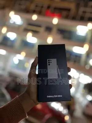 Photo - New Samsung Galaxy S24 Ultra 512 GB Silver