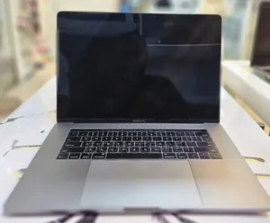 Laptop Apple MacBook 16GB Intel Core I7 SSD 512GB