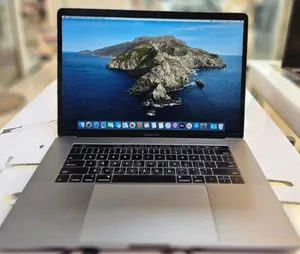 Laptop Apple MacBook 16GB Intel Core I7 SSD 512GB