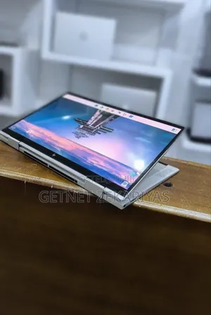 New Laptop HP Envy X360 8GB Intel Core I7 SSD 512GB