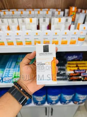 Photo - Original Laroche Vitamin C Serum