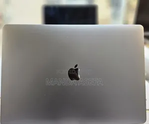 New Laptop Apple MacBook Pro 2016 16GB Intel Core I7 SSD 512GB