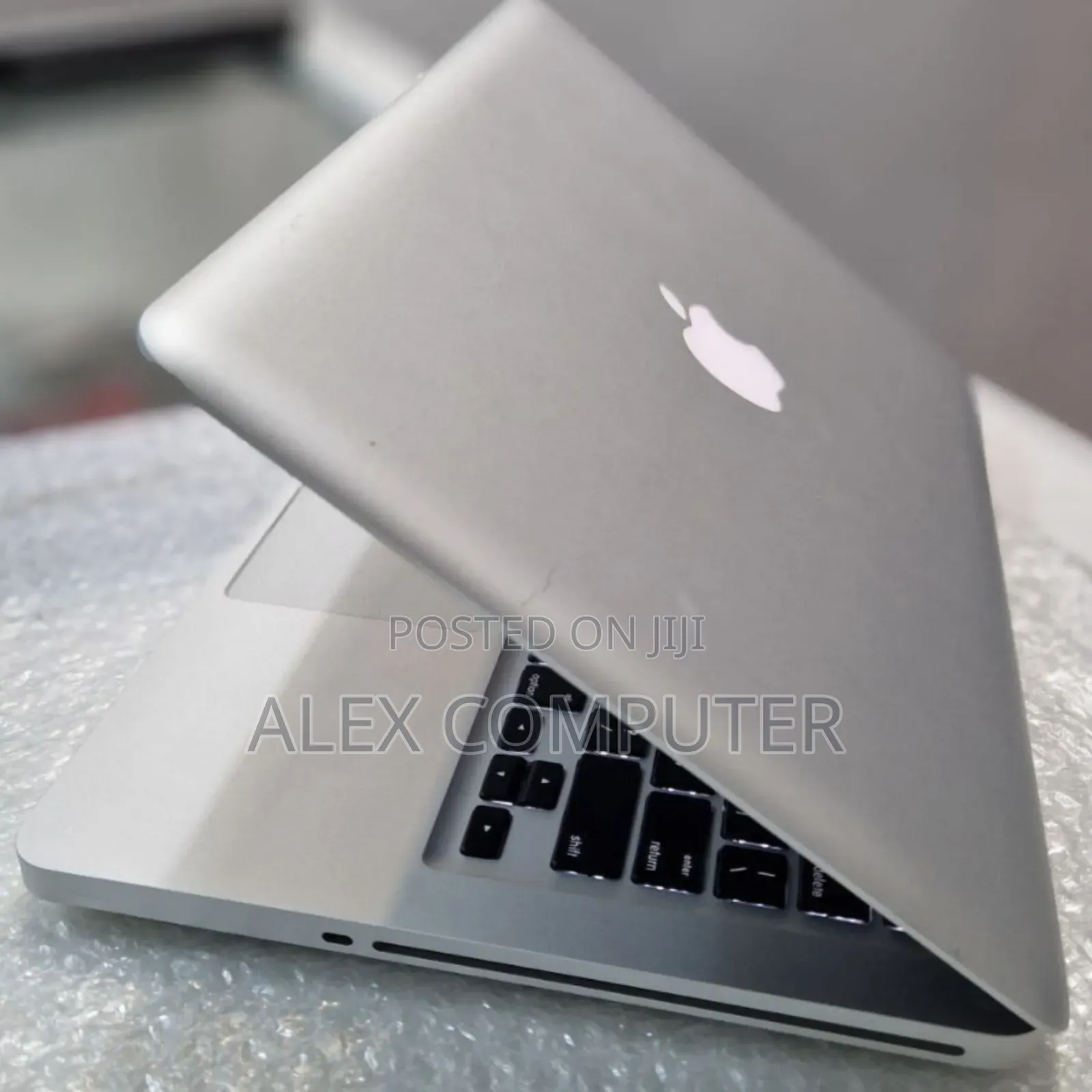 New Laptop Apple MacBook 2012 4GB Intel Core I5 HDD 500GB