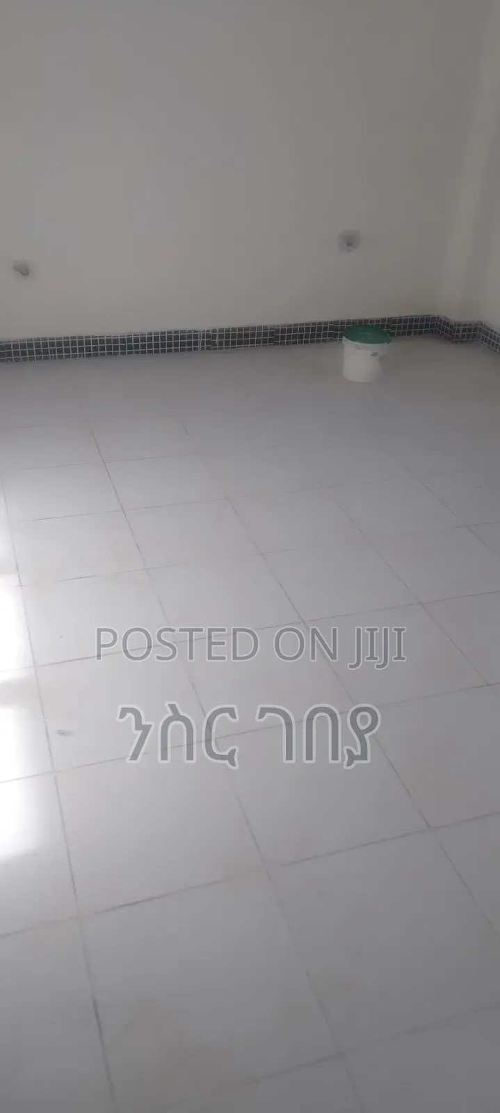 Furnished 2bdrm Condo in Ayat 49, Yeka for rent