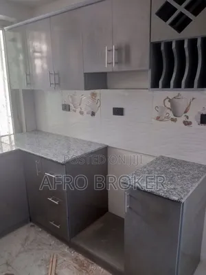 Furnished 3bdrm Condo in Koye Project 17, Akaky Kaliti for sale