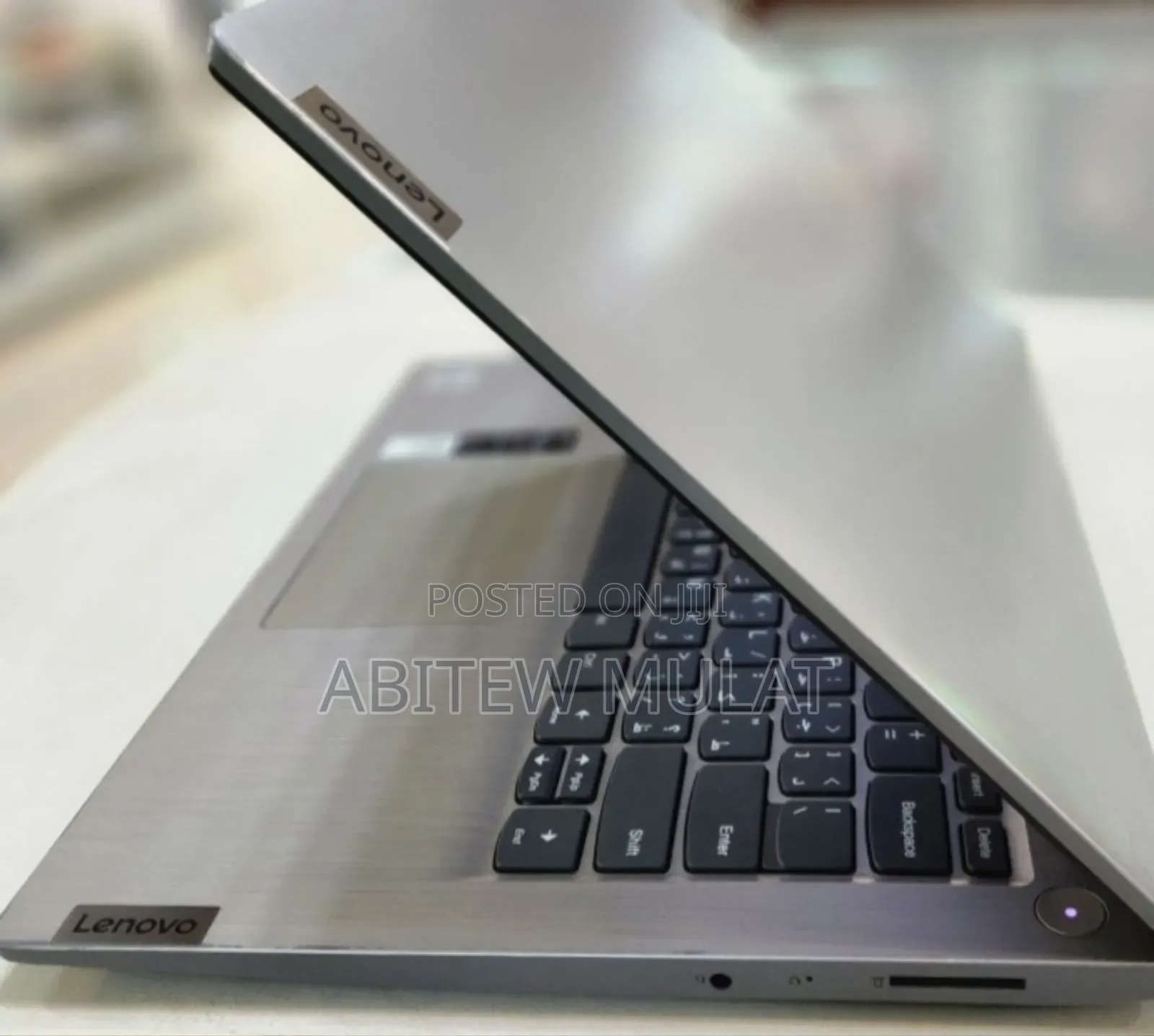 New Laptop Lenovo Ideapad 3 8GB Intel Core I5 SSD 256GB