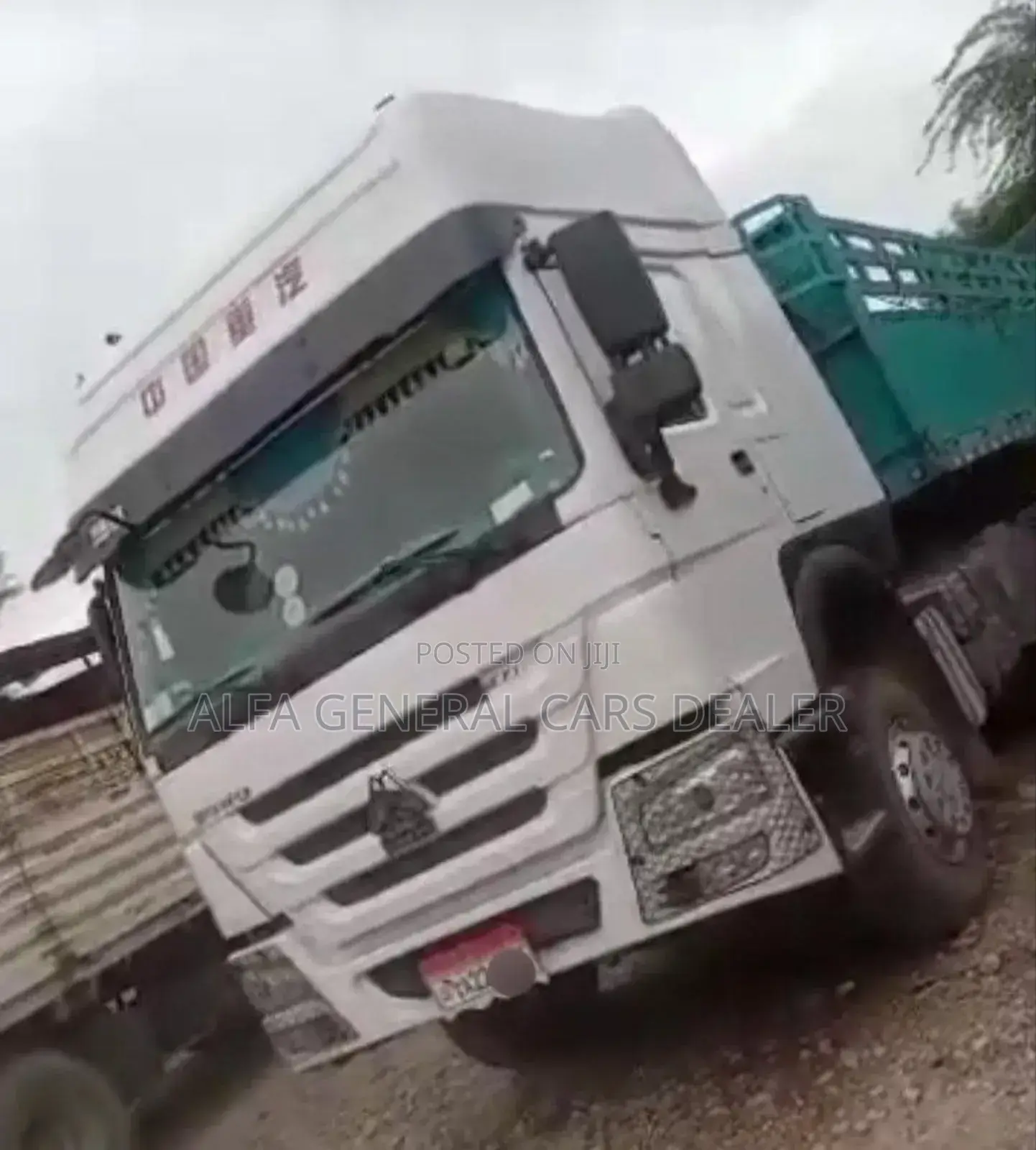 Sino Truck ሀይቤድ 371hp ከነተሳቢው
•2023
•a-22
•40,000