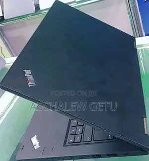 Photo - New Laptop Lenovo ThinkPad Yoga 370 16GB Intel Core I5 SSD 512GB