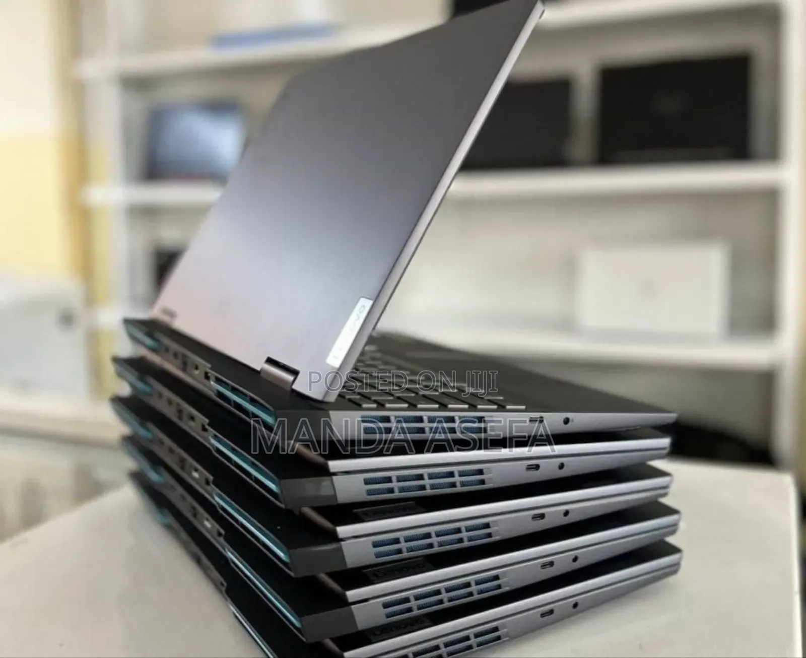 New Laptop Lenovo LOQ 15IRH8 16GB Intel Core I5 SSD 512GB
