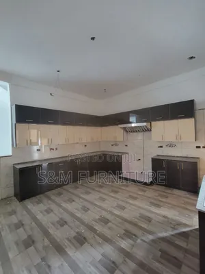 Kitchen Island With the Life of Riley Valued Per M^2.