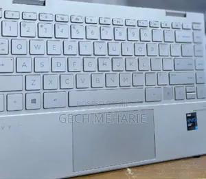 New Laptop HP Envy X360 8GB Intel Core I7 SSD 512GB