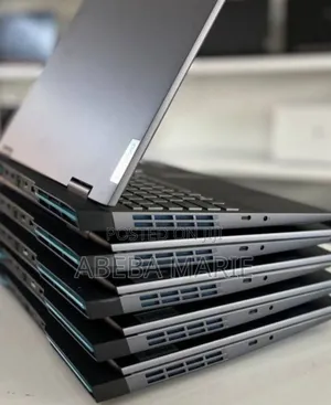 New Laptop Lenovo LOQ 15ARP9 16GB Intel Core I5 SSD 512GB