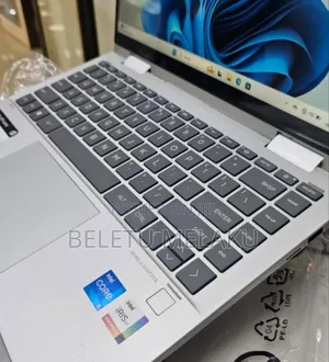 New Laptop HP Envy X360 8GB Intel Core I5 SSD 512GB