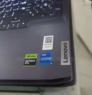 New Laptop Lenovo LOQ 15ARP9 16GB Intel Core i5 SSD 512GB