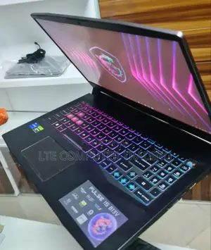 New Laptop MSI Pulse GL76 16GB Intel Core I7 SSD 512GB