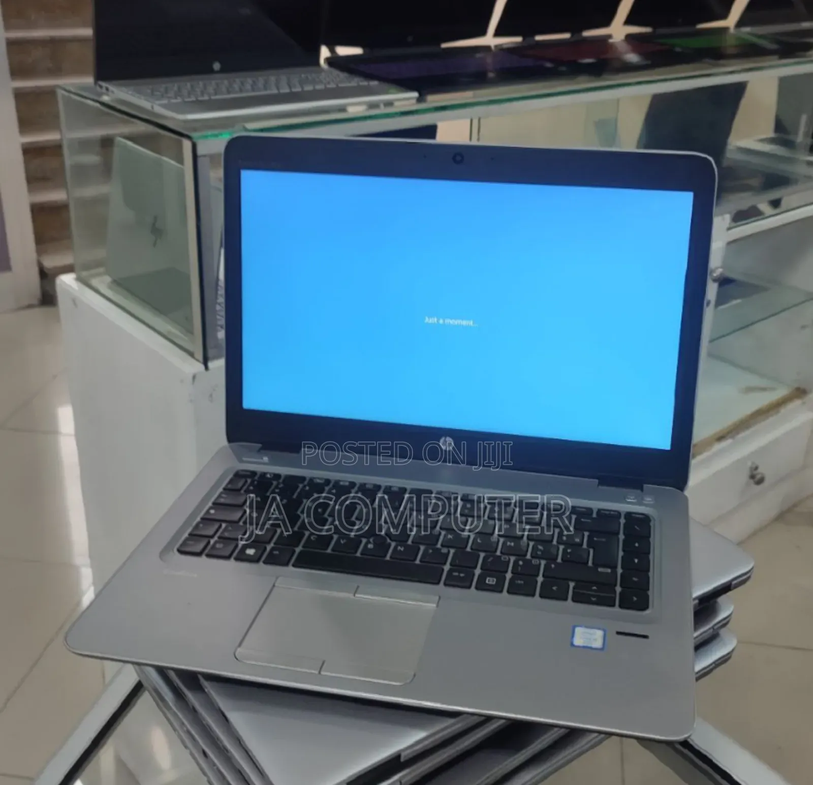 New Laptop HP EliteBook 840 G3 8GB Intel Core I5 HDD 1T