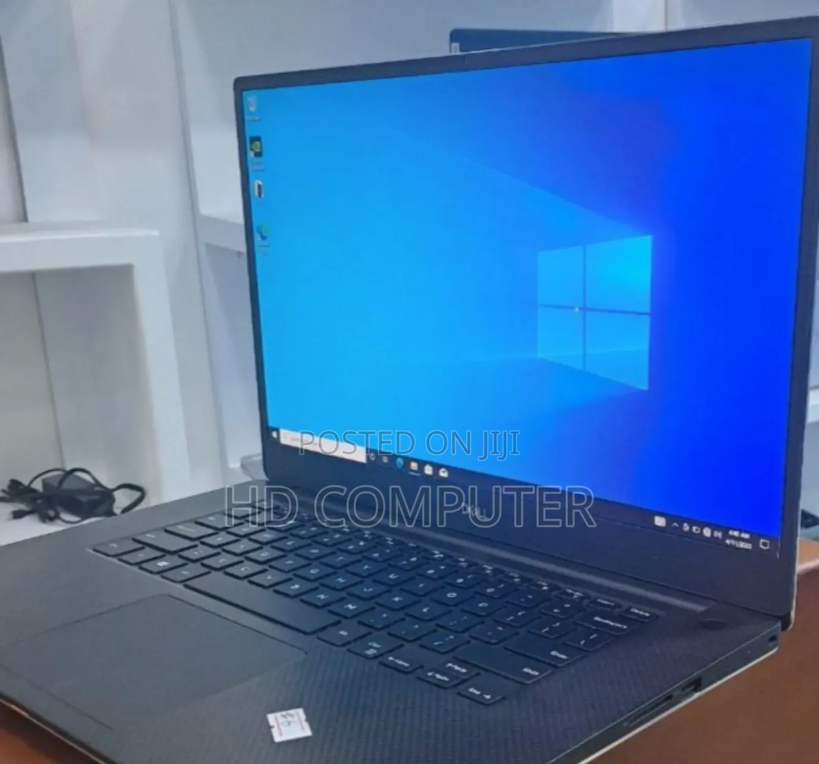 New Laptop Dell XPS 15 16GB Intel Core I7 SSD 512GB