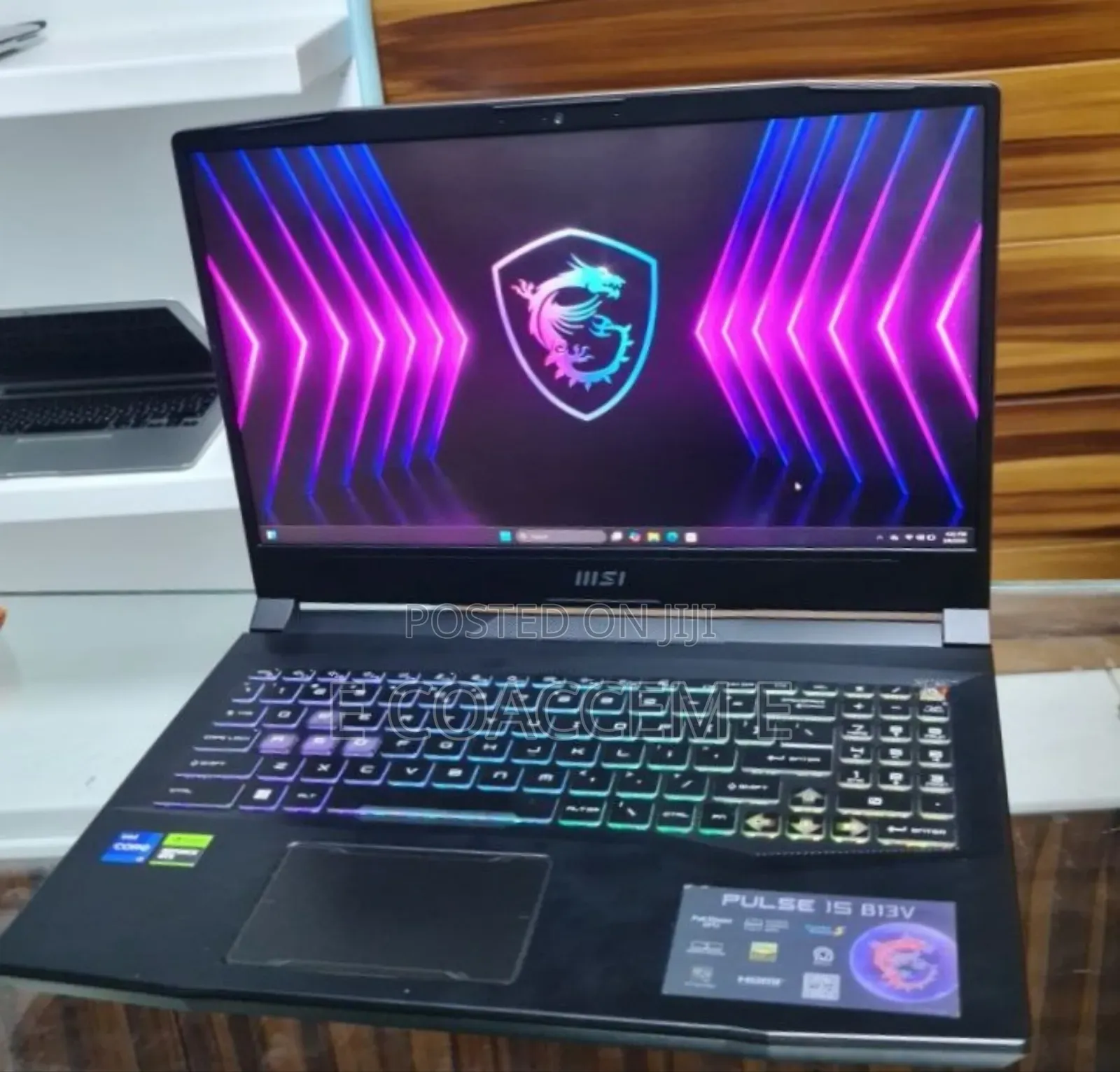 New Laptop MSI 16GB Intel Core I7 SSD 512GB