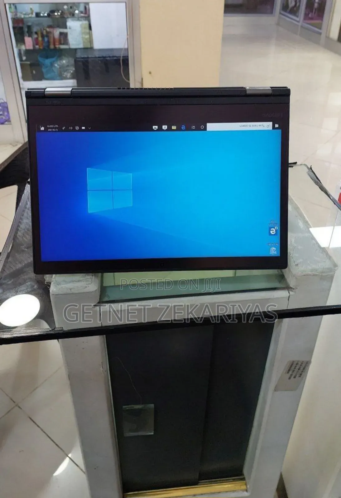 New Laptop Lenovo ThinkPad Yoga 370 8GB Intel Core I5 SSD 512GB