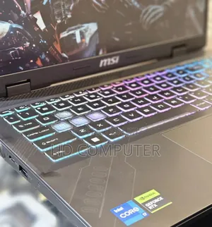 New Laptop MSI Crosshair 17 16GB Intel Core I7 SSD 1T